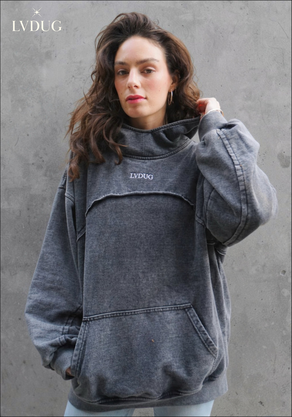 Poleron Heavyweight Hoodie Neck Gris| LΛDUG®