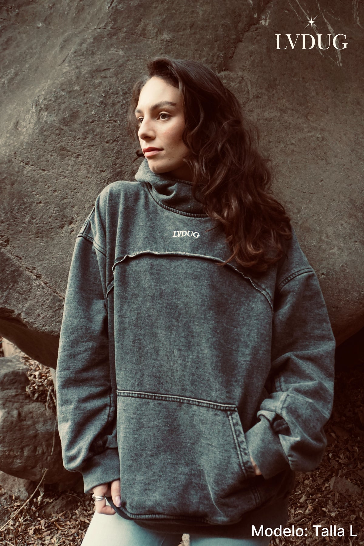 Poleron Heavyweight Hoodie Neck Gris| LΛDUG®