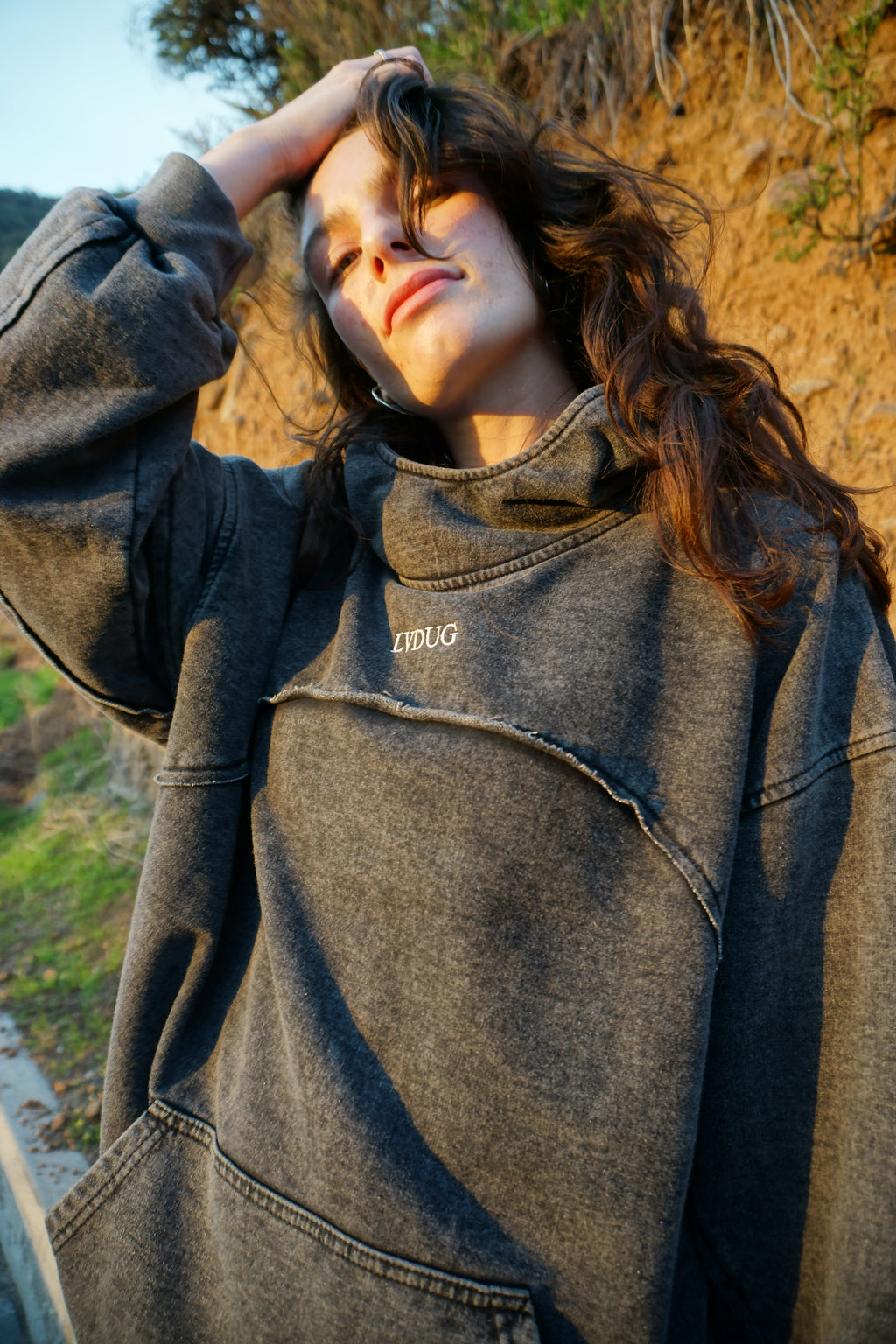 Poleron Heavyweight Hoodie Neck Gris| LVDUG®