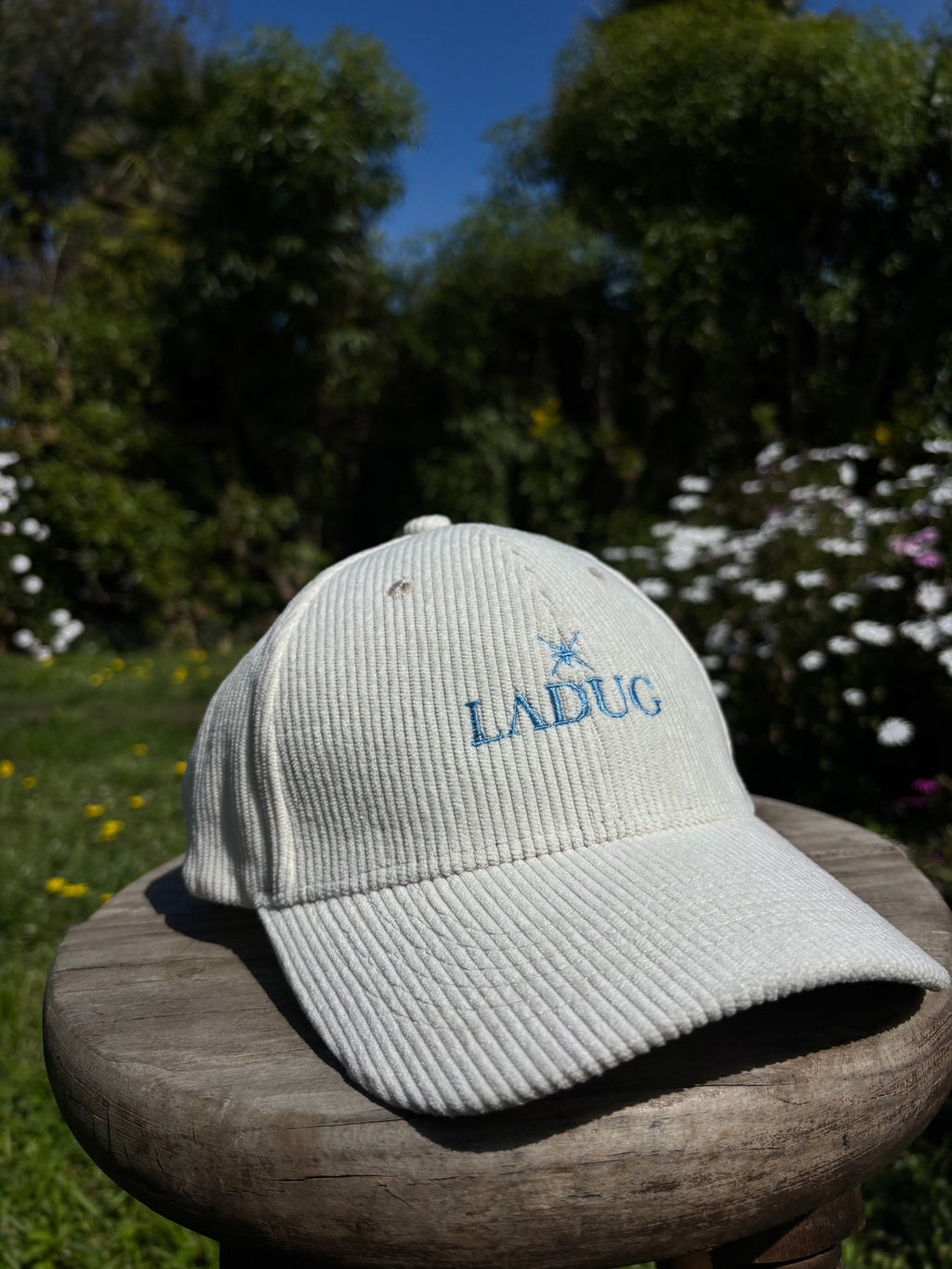 Gorra Blanca | LVDUG®